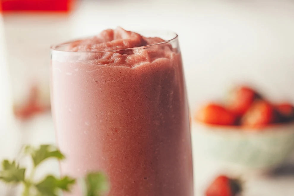 Monin Strawberry Fruit Smoothie Mix 6 - 46oz Cartons (CASE)